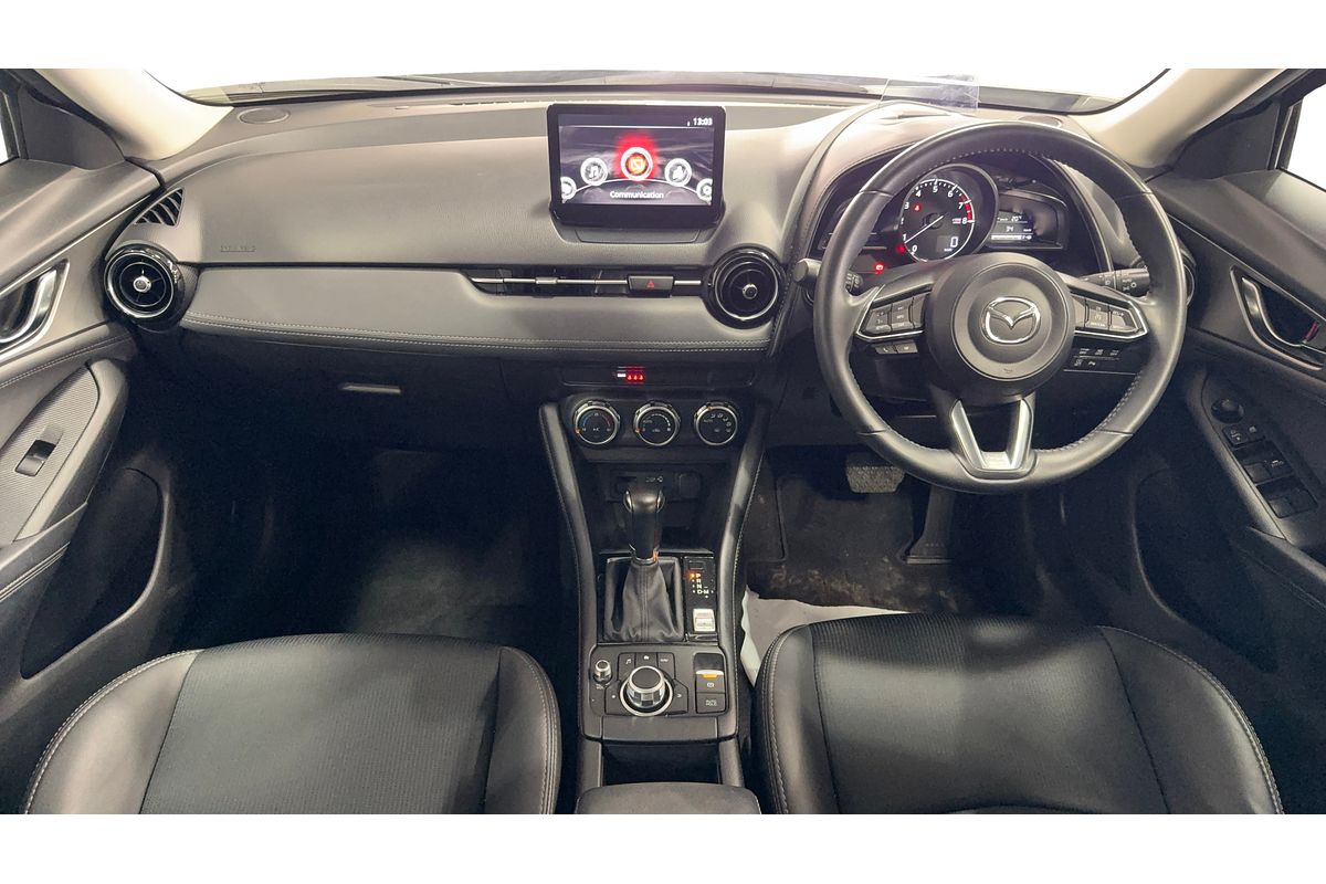 2023 Mazda CX-3 sTouring DK