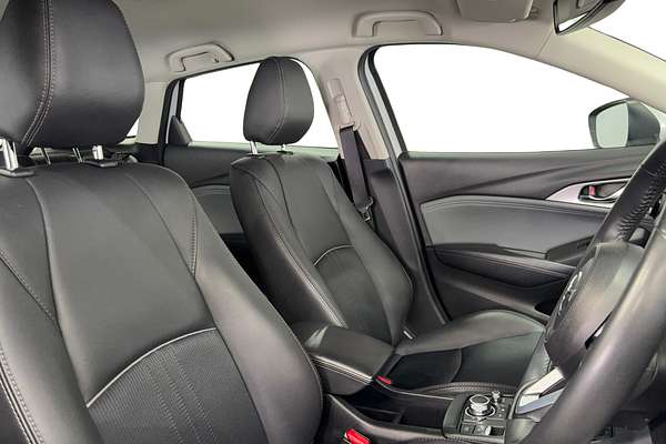2023 Mazda CX-3 sTouring DK