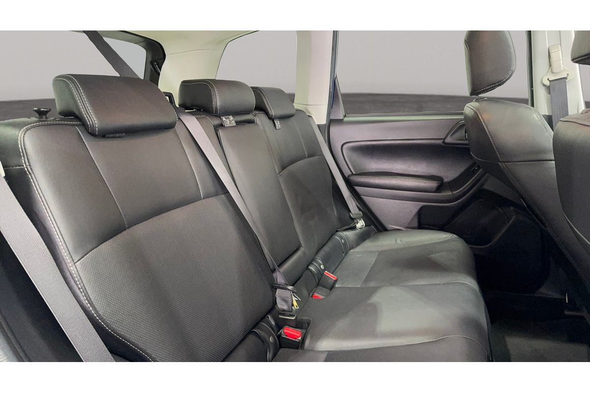 2015 Subaru Forester 2.5i-S S4