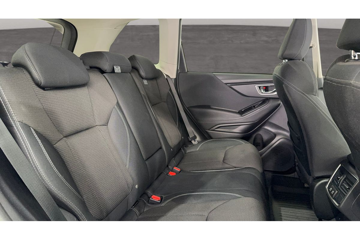 2024 Subaru Forester 2.5i S5