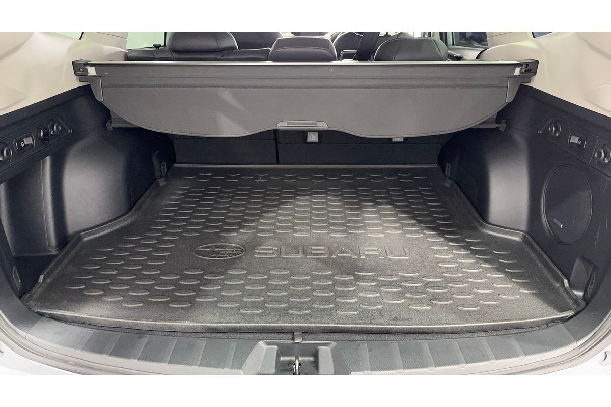 2022 Subaru Forester 2.5i-S S5