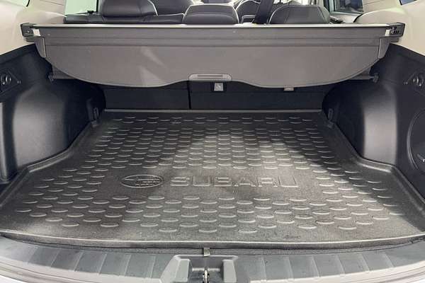 2022 Subaru Forester 2.5i-S S5