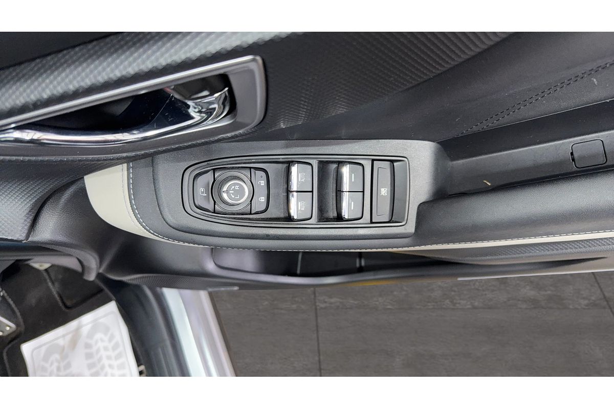 2022 Subaru Forester 2.5i-S S5