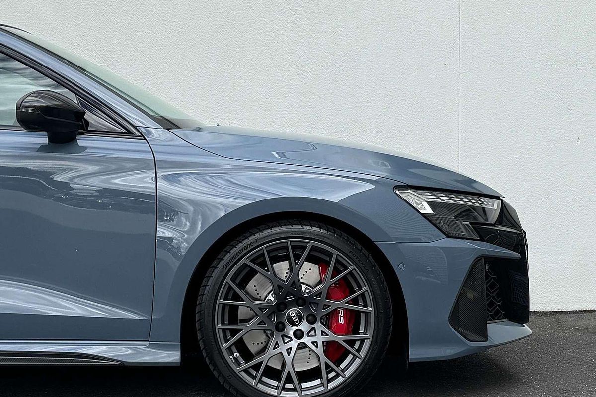 2025 Audi RS3 GY