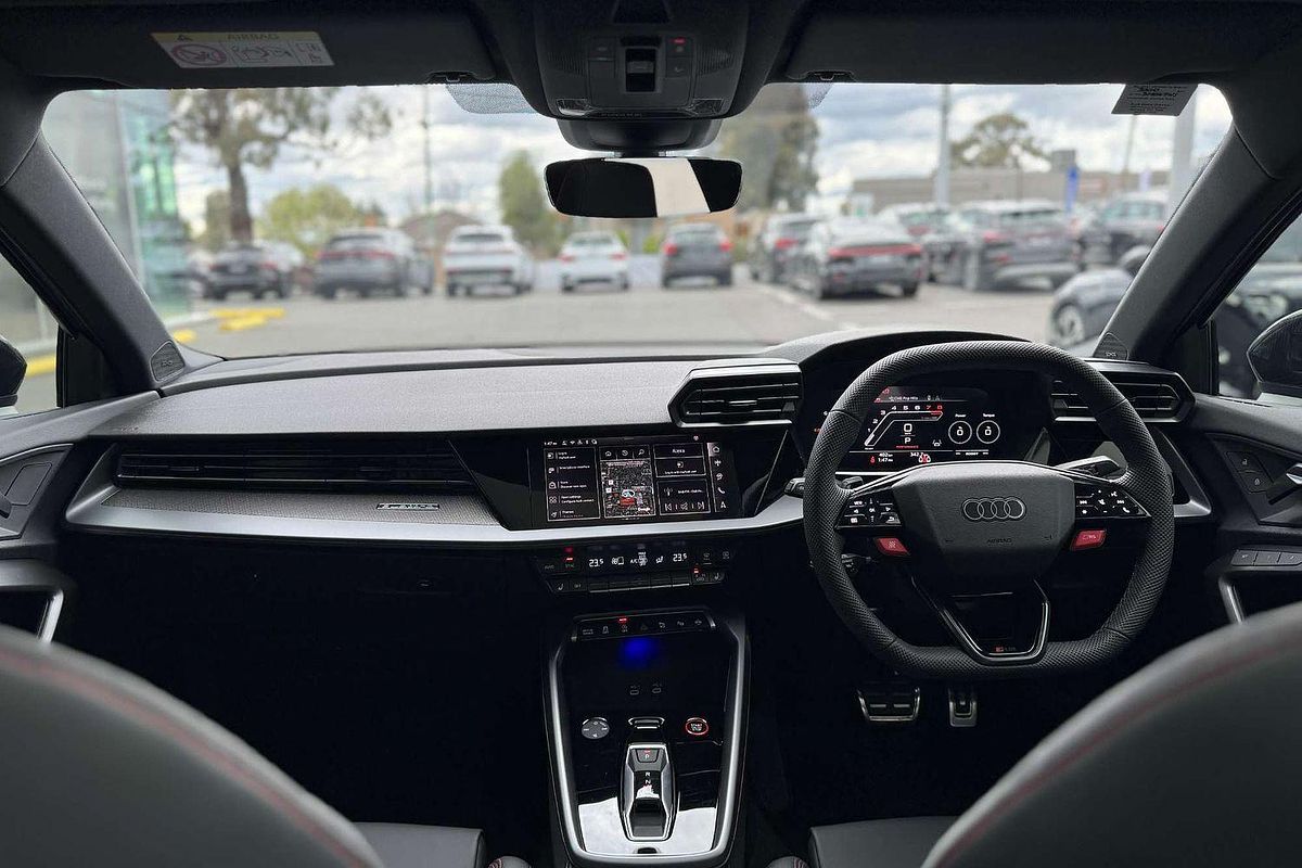 2025 Audi RS3 GY