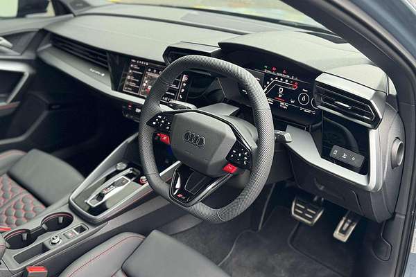 2025 Audi RS3 GY