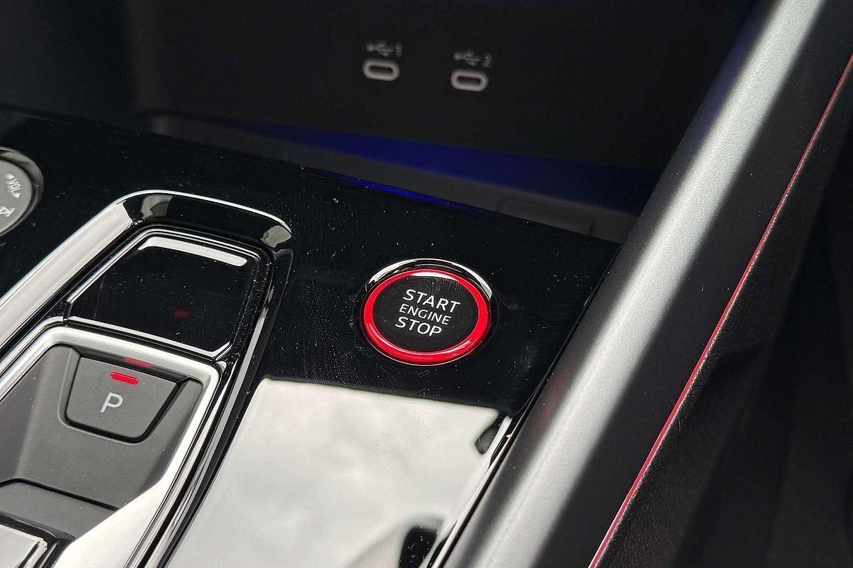2025 Audi RS3 GY