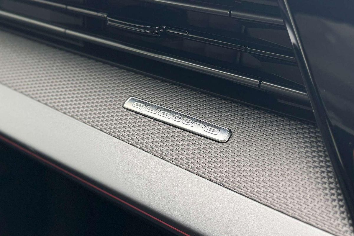 2025 Audi RS3 GY