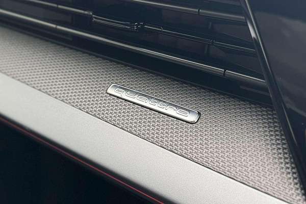 2025 Audi RS3 GY