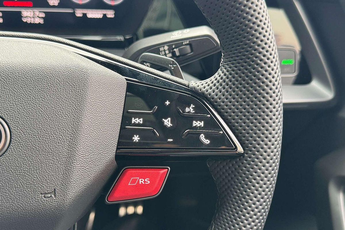 2025 Audi RS3 GY