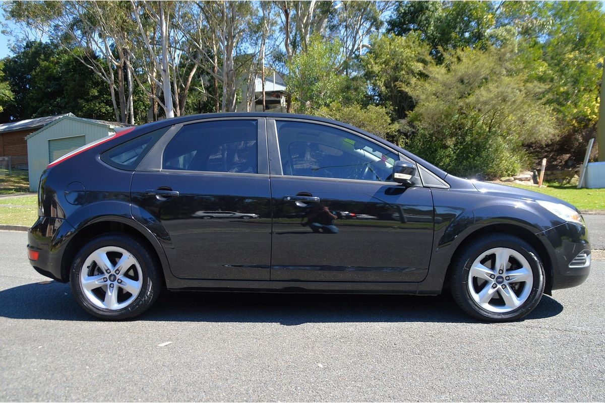 2010 Ford Focus LX LV