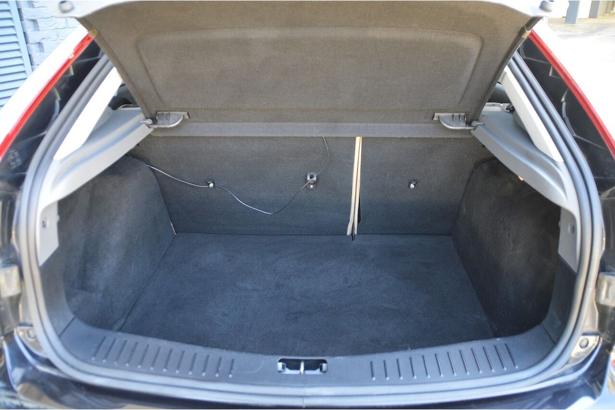 2010 Ford Focus LX LV