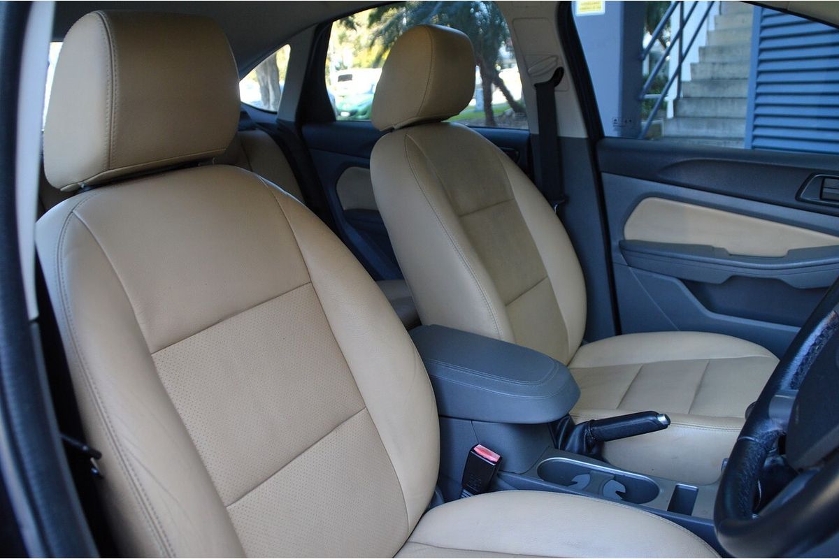 2010 Ford Focus LX LV
