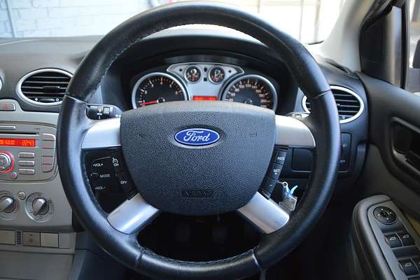 2010 Ford Focus LX LV