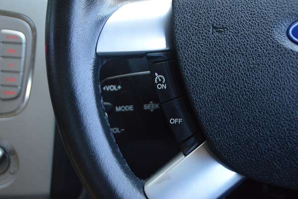 2010 Ford Focus LX LV