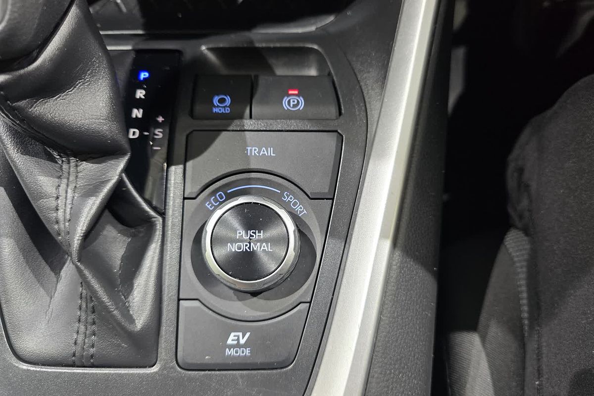 2022 Toyota RAV4 GX AXAH54R