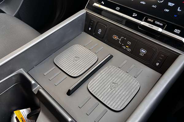 2024 Hyundai Santa Fe Hybrid Calligraphy MX5.V1