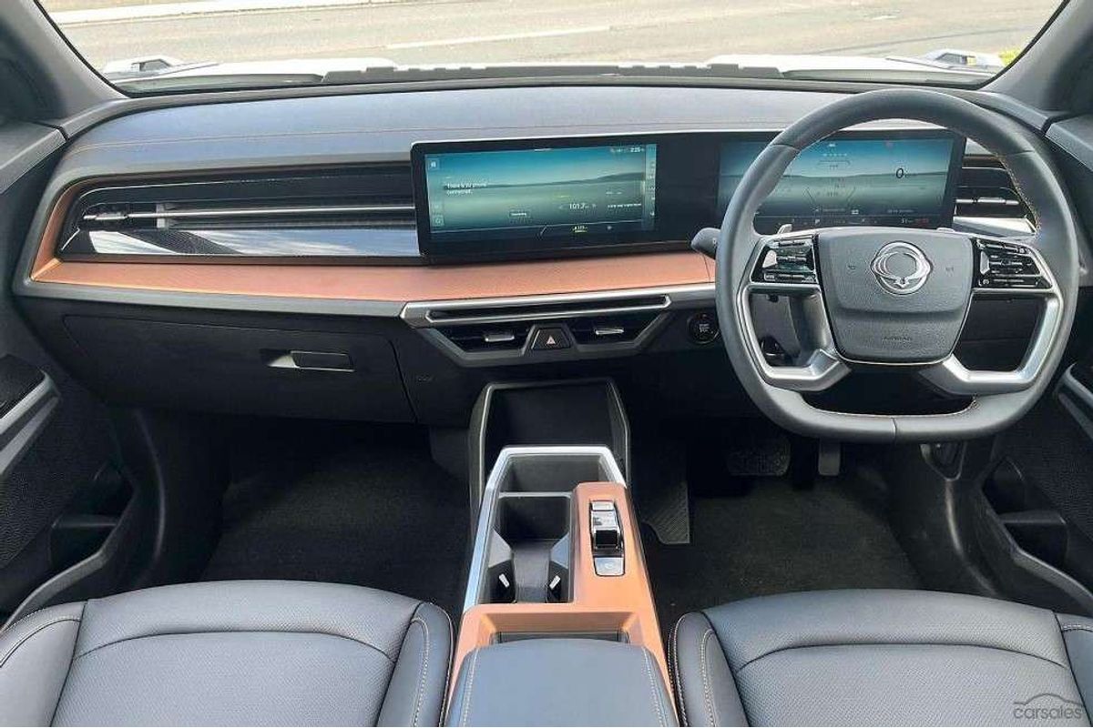 2025 KGM SsangYong Torres Adventure J116