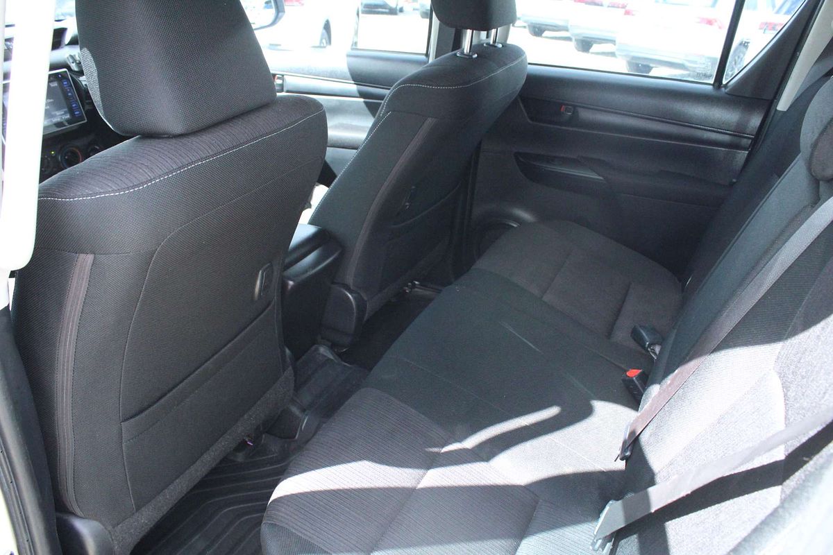 2019 Toyota Hilux SR GUN126R 4X4
