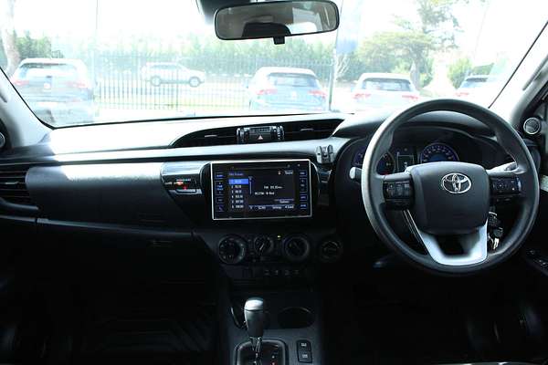 2019 Toyota Hilux SR GUN126R 4X4