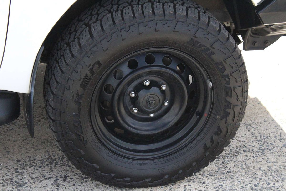 2019 Toyota Hilux SR GUN126R 4X4