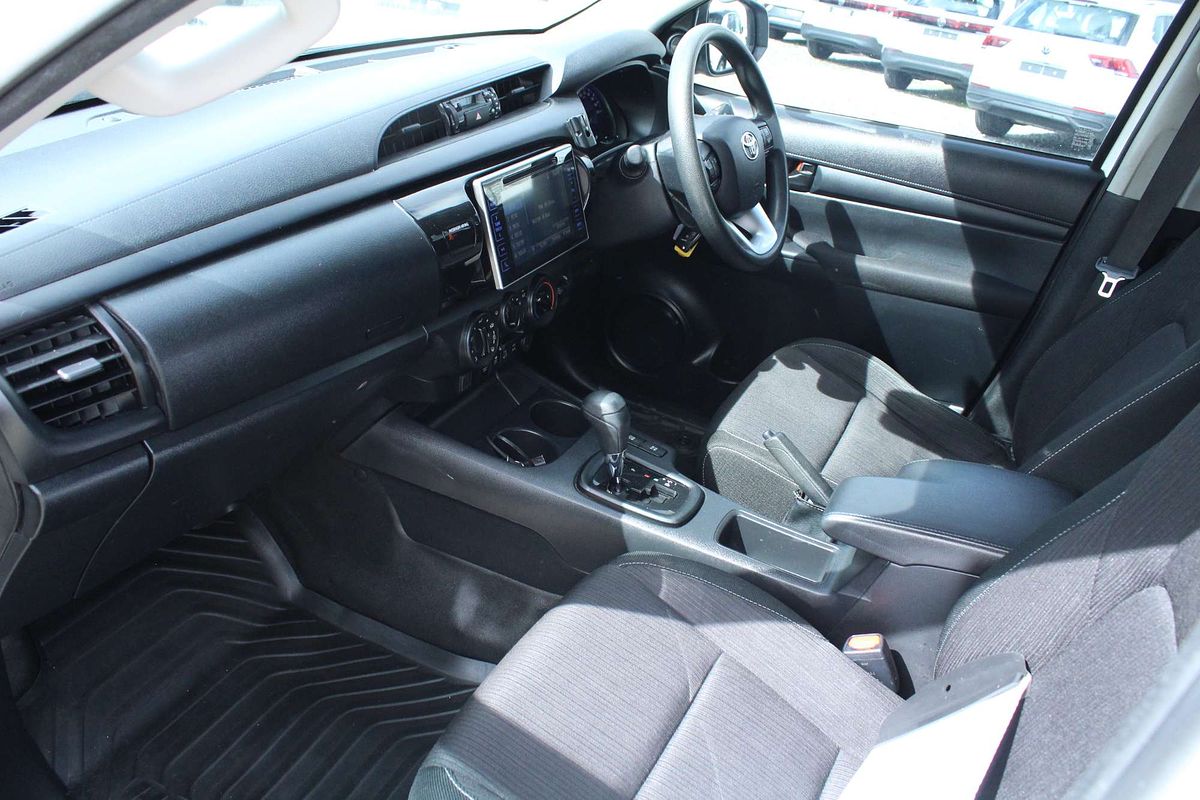 2019 Toyota Hilux SR GUN126R 4X4