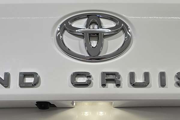 2023 Toyota Landcruiser GXL FJA300R