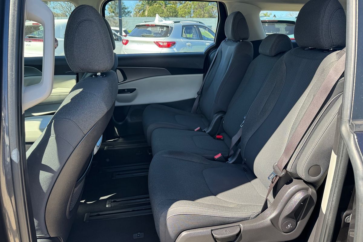2022 Kia Carnival S KA4