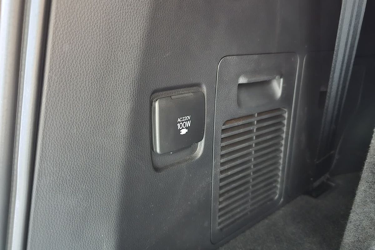 2023 Toyota Landcruiser GXL FJA300R