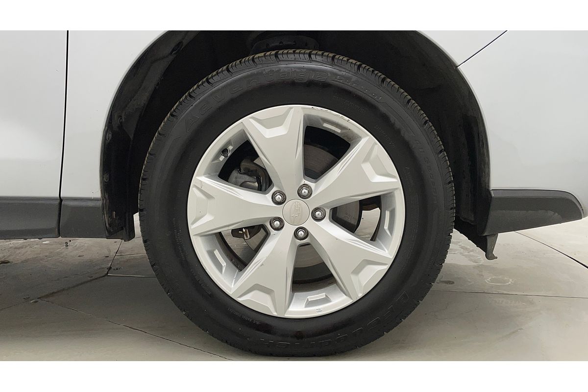 2014 Subaru Forester 2.5i-L S4