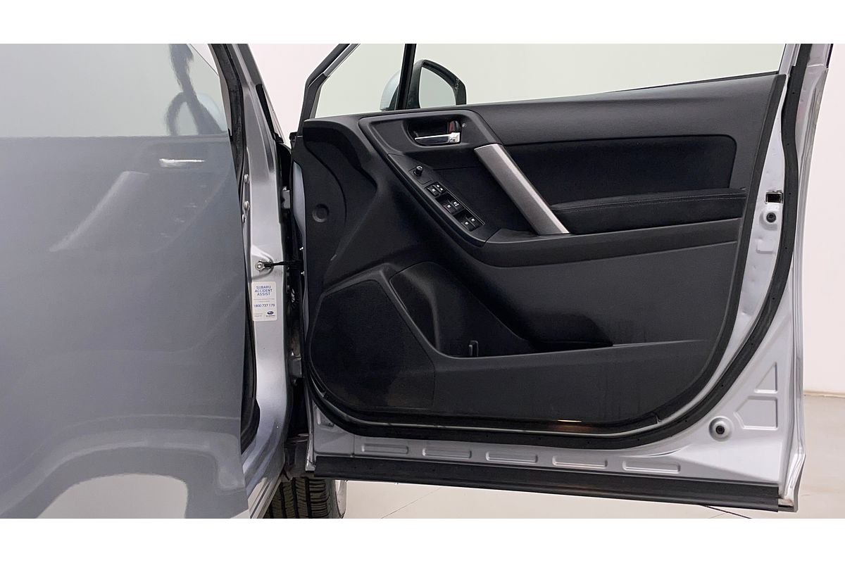 2014 Subaru Forester 2.5i-L S4