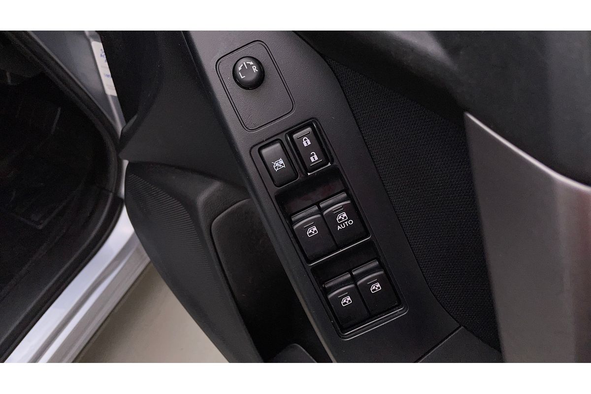2014 Subaru Forester 2.5i-L S4