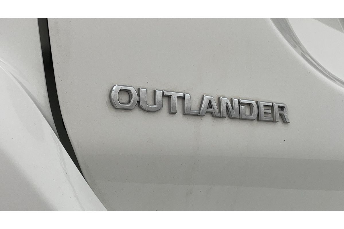 2016 Mitsubishi Outlander LS ZK