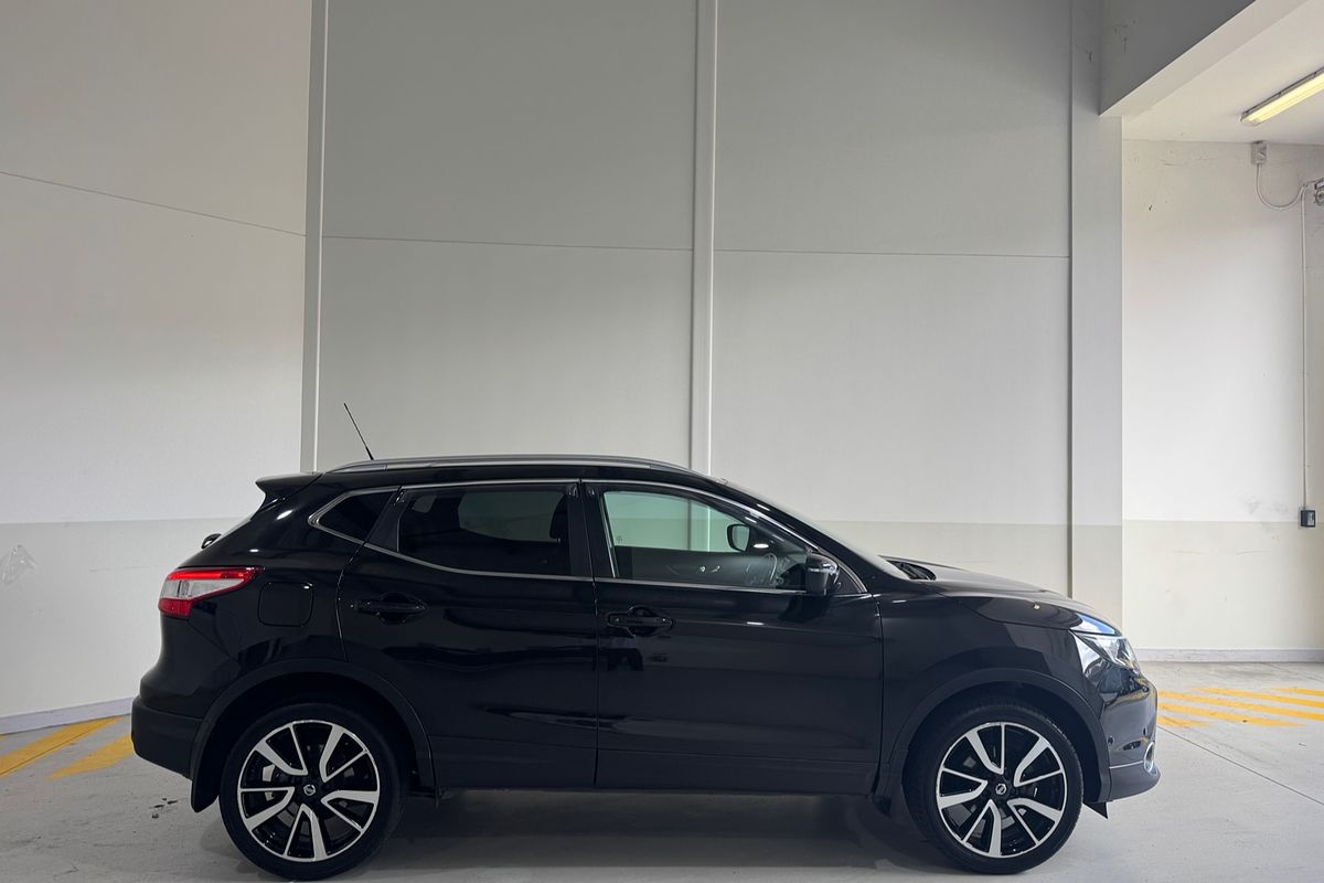 2016 Nissan QASHQAI Ti J11