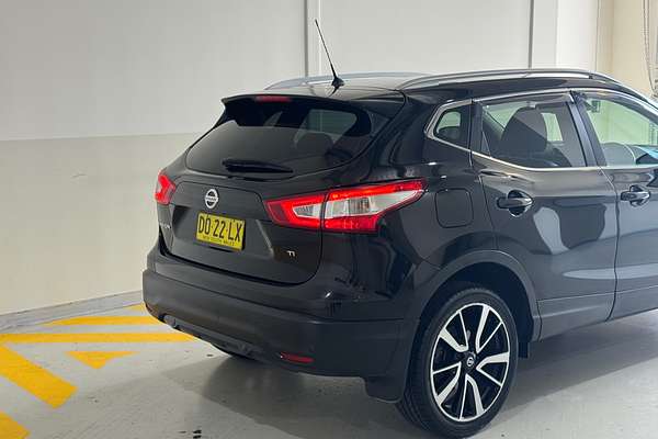 2016 Nissan QASHQAI Ti J11