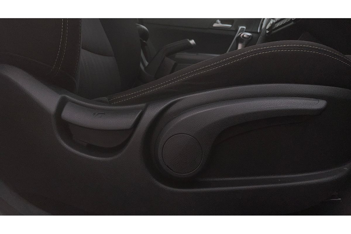 2020 Kia Sportage S QL