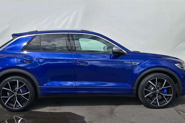 2024 Volkswagen T-Roc R D11