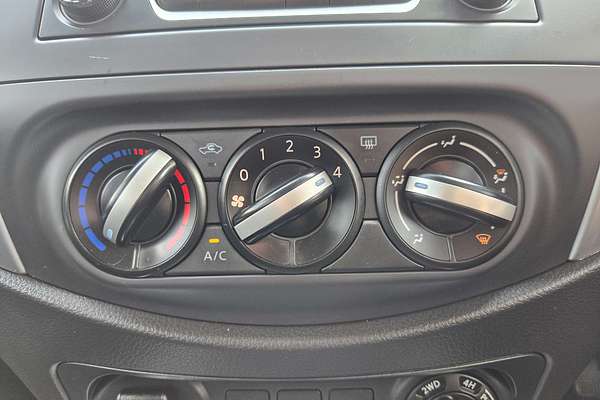2019 Nissan Navara RX D23 Series 3 4X4