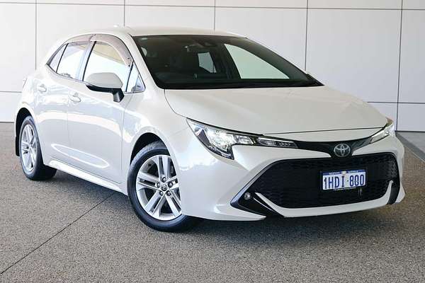 2018 Toyota Corolla SX MZEA12R