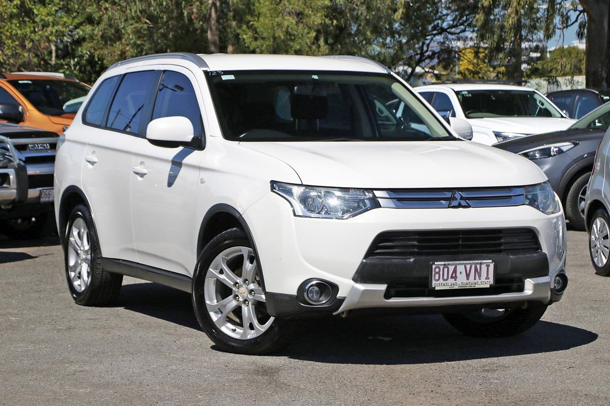 2015 Mitsubishi Outlander ES ZJ