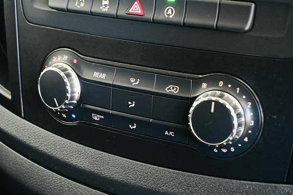 2018 Mercedes-Benz Valente 116BlueTEC 447