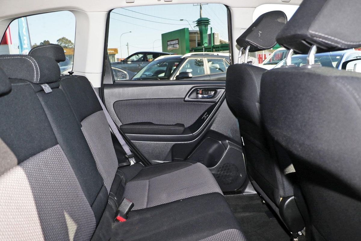 2016 Subaru Forester 2.5i-L S4