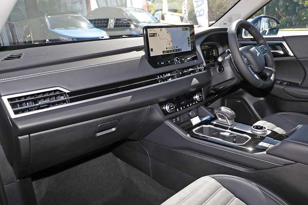 2025 Mitsubishi Outlander Aspire ZM