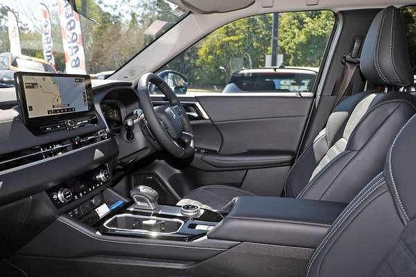 2025 Mitsubishi Outlander Aspire ZM