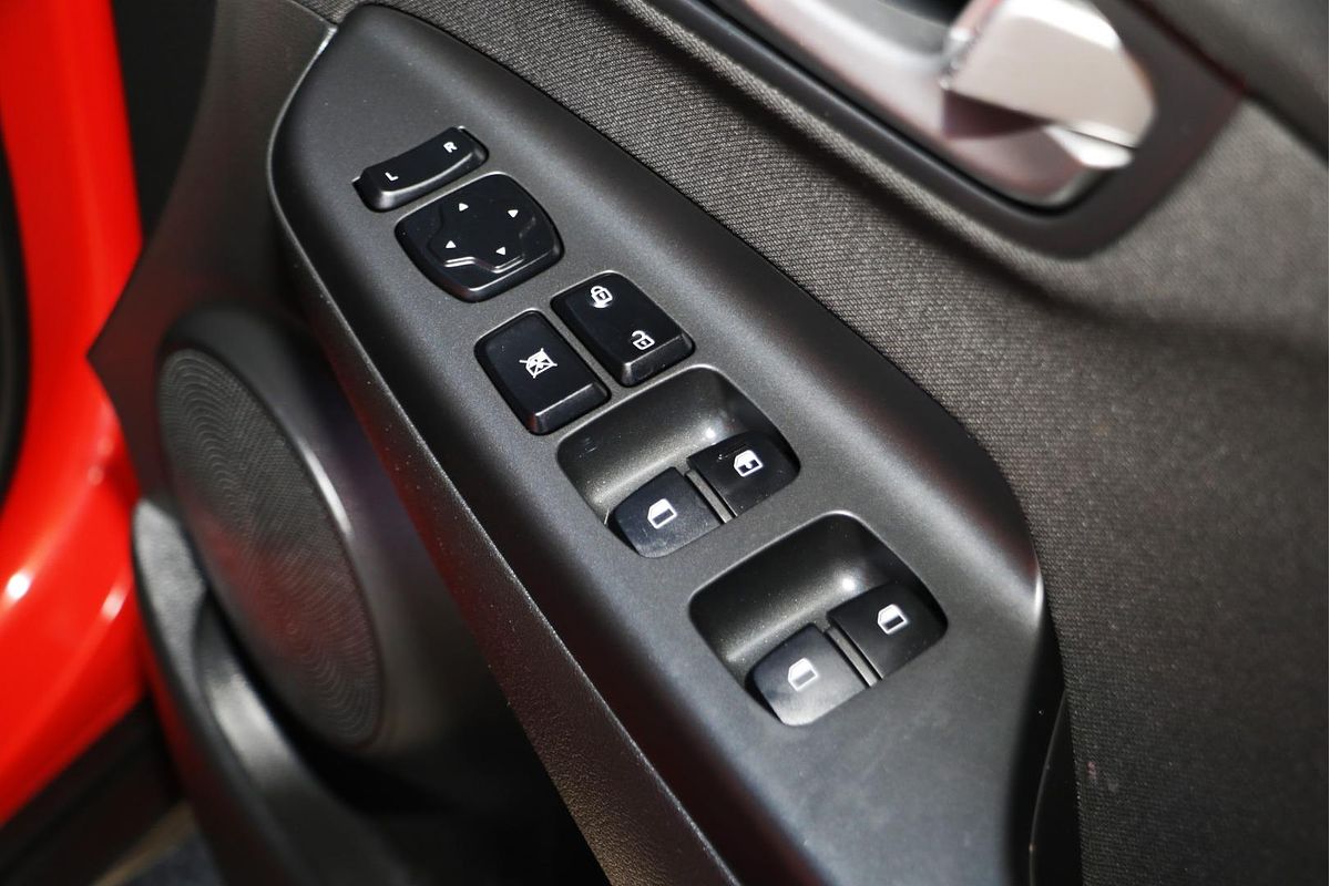2020 Hyundai Kona Go OS.3