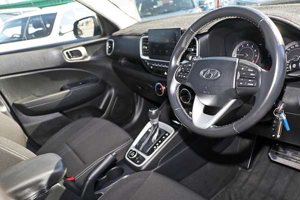 2019 Hyundai Venue Active QX