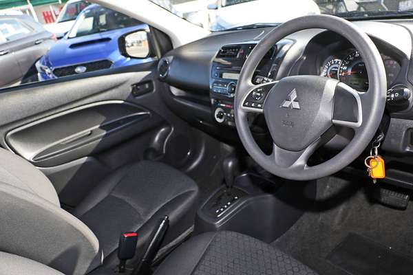 2015 Mitsubishi Mirage ES LA