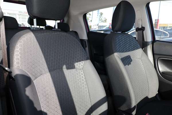 2015 Mitsubishi Mirage ES LA