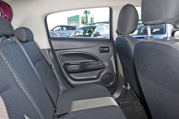 2015 Mitsubishi Mirage ES LA
