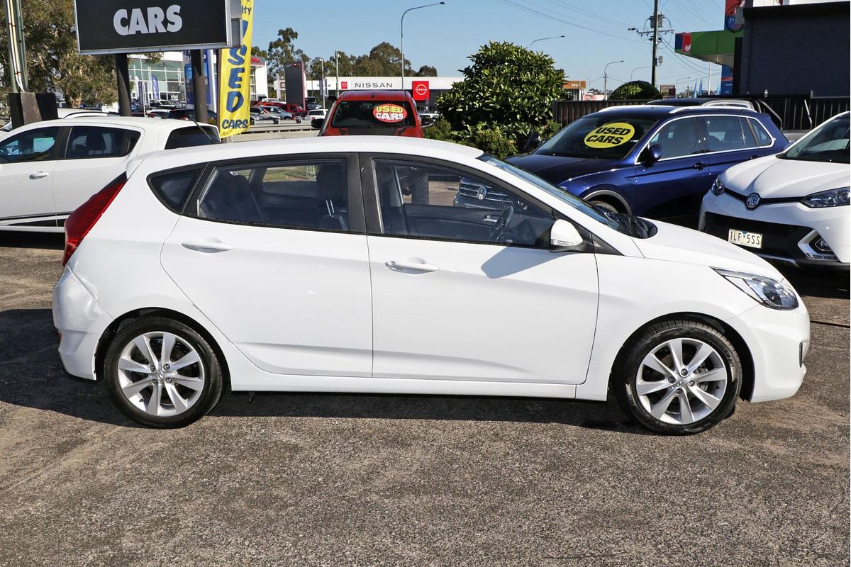 2018 Hyundai Accent Sport RB6